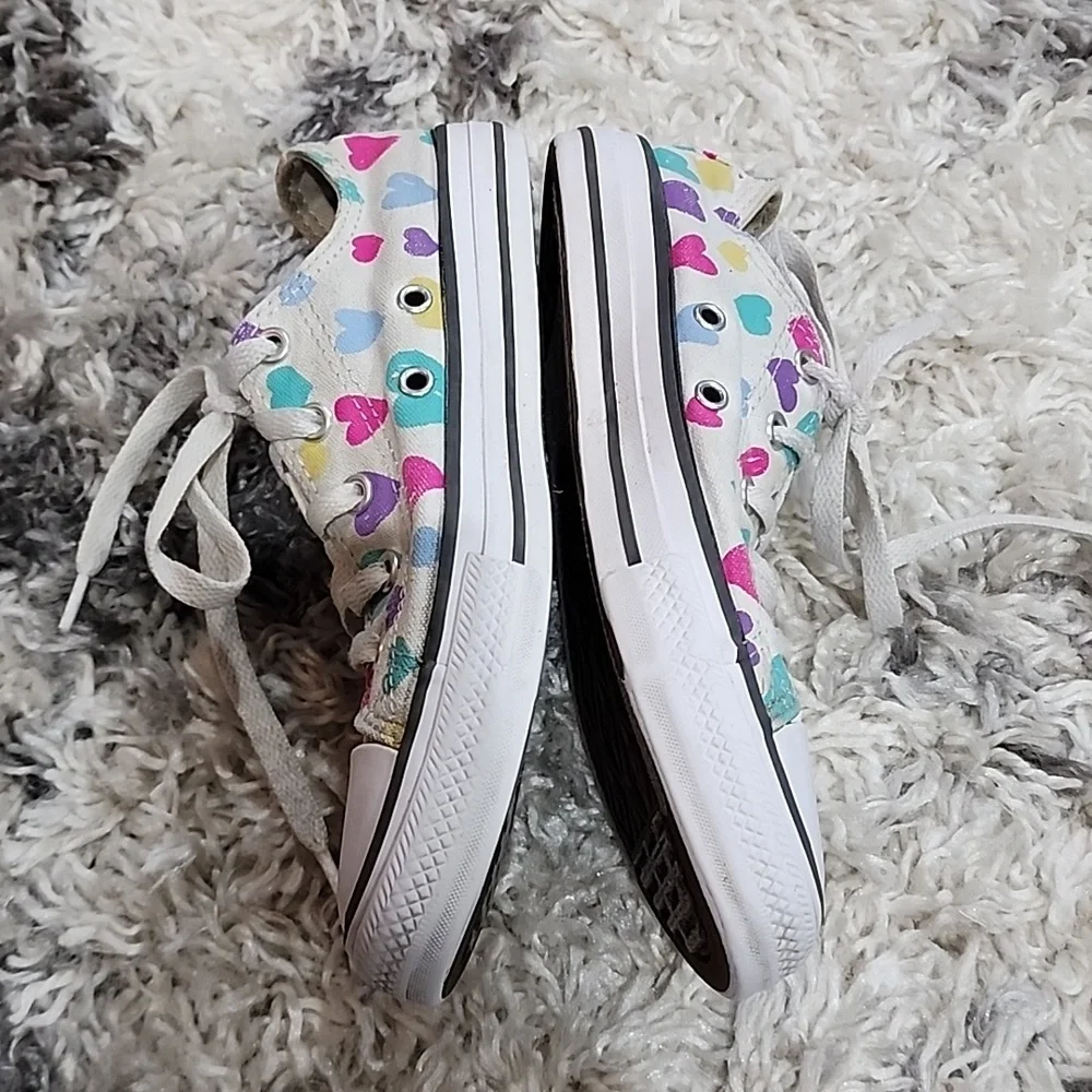 Converse Girls Chuck Taylor All Star Lace Up Heart Pattern Sneaker Shoes